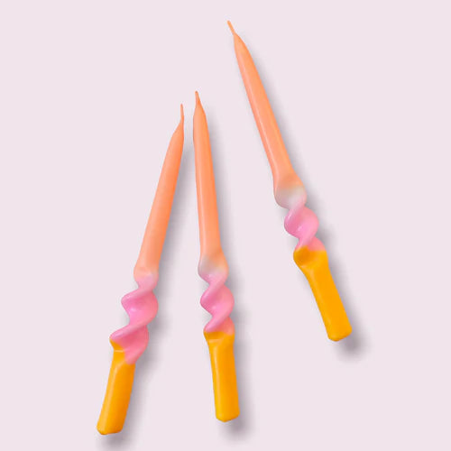 Dip Dye Swirl Candles in Valentine Promise